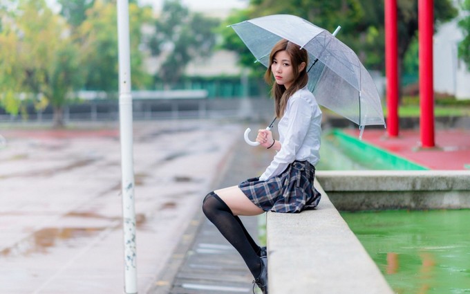 女生朋友圈短语干净清新