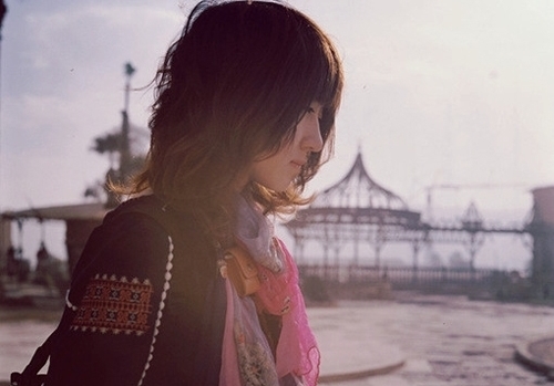 夜晚感慨人生的伤感诗句