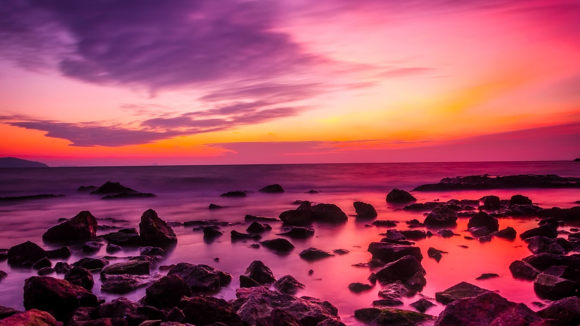 唯美浪漫海边夕阳西下照片
