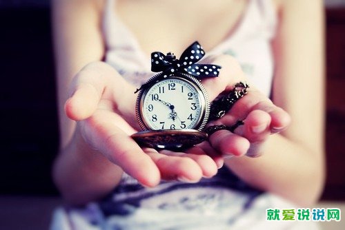 感恩老师手抄报句子比较短