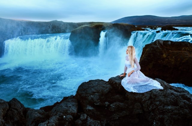 幽默含蓄祝自己生日快乐的句子发朋友圈说说