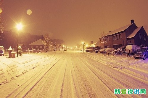 发朋友圈的四个字句子正能量