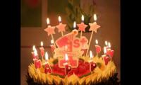 关于祝自己生日快乐发朋友圈的说说【图】