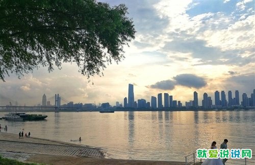 雨后的晚霞的句子