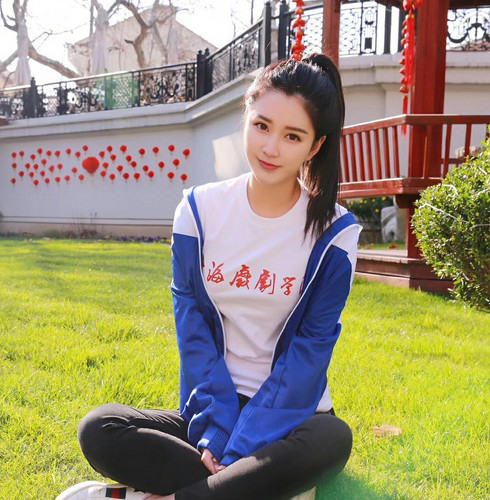 用一句歌词公布恋情