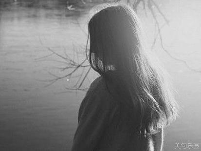 爱情伤感句子句句心痛 <a href=http://www.huhuixin.com/shuoshuo/ target=_blank class=infotextkey>说说大全</a>伤感爱情句子