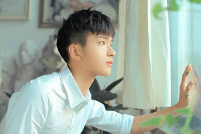 纵使灰飞烟灭，也要刹那光明，如果再选一次，我不会有第二个答案1