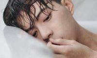 关于暗恋的句子不要太明显的：想你是一种痛，隐隐的痛，不常来挥之不去大全