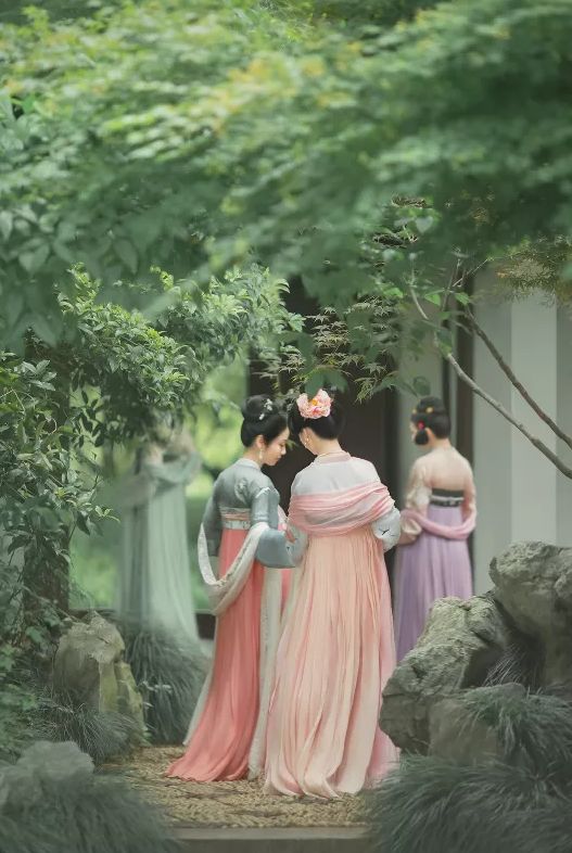 「诗词鉴赏」古诗词里的七夕,有乞巧,有鹊桥,有爱情