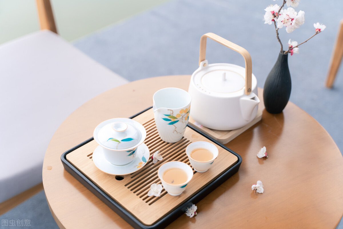 杂诗十一首:甘苦人生一杯茶