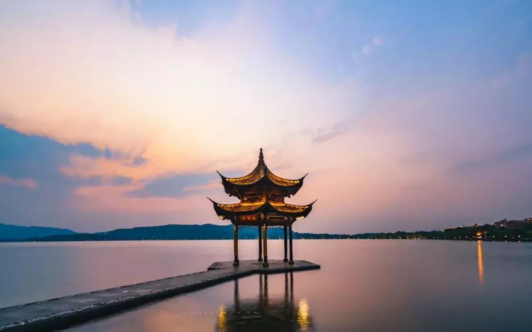 十首夕阳诗词,那一抹黄昏的惆怅