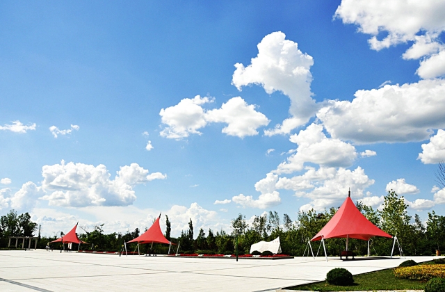 看天空发朋友圈的心情句子 配天空照片的简短文字