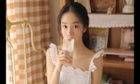 发老公照片的幽默说说(男生官宣女朋友的文案)