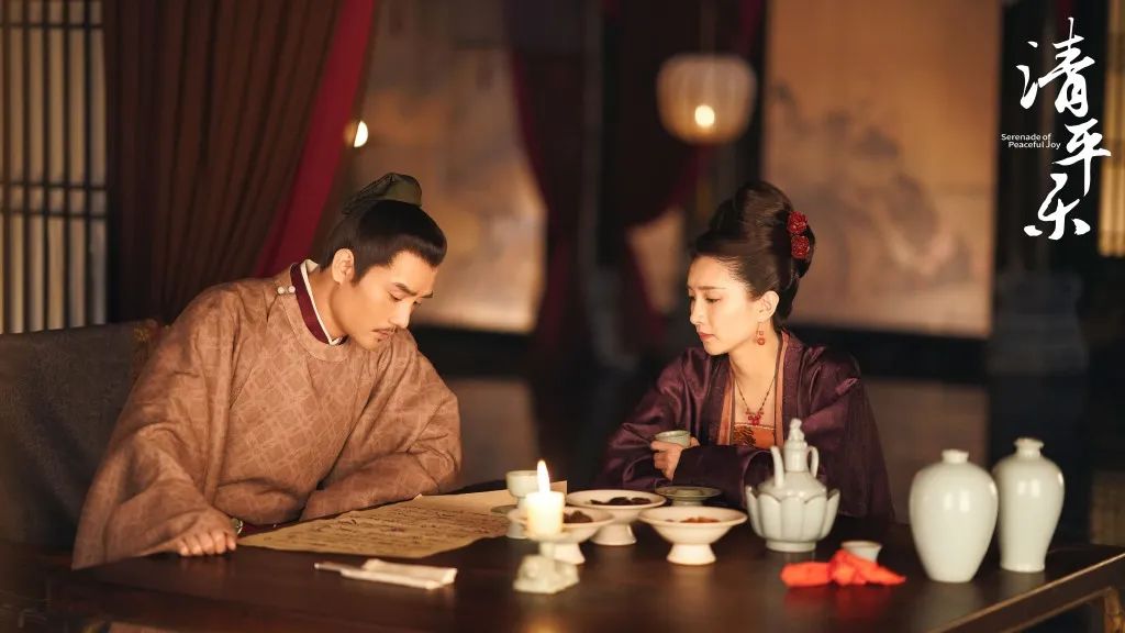 9首绝美爱情诗,世上最美的表白:我想陪你走完一生