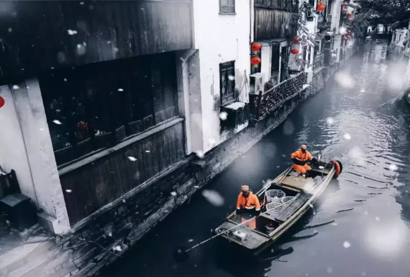 十首现代诗,十大诗人眼中的雪之美