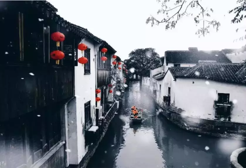 十首现代诗,十大诗人眼中的雪之美