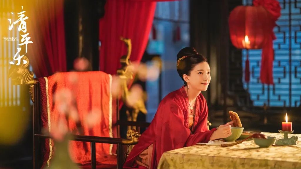 9首绝美爱情诗,世上最美的表白:我想陪你走完一生
