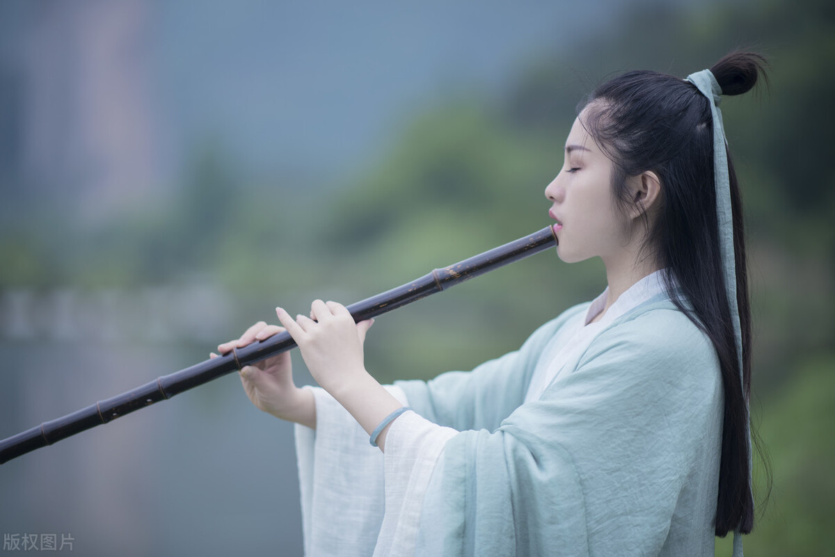 五首落寞诗词,句句凄美,道尽沧桑,总有一句戳中你