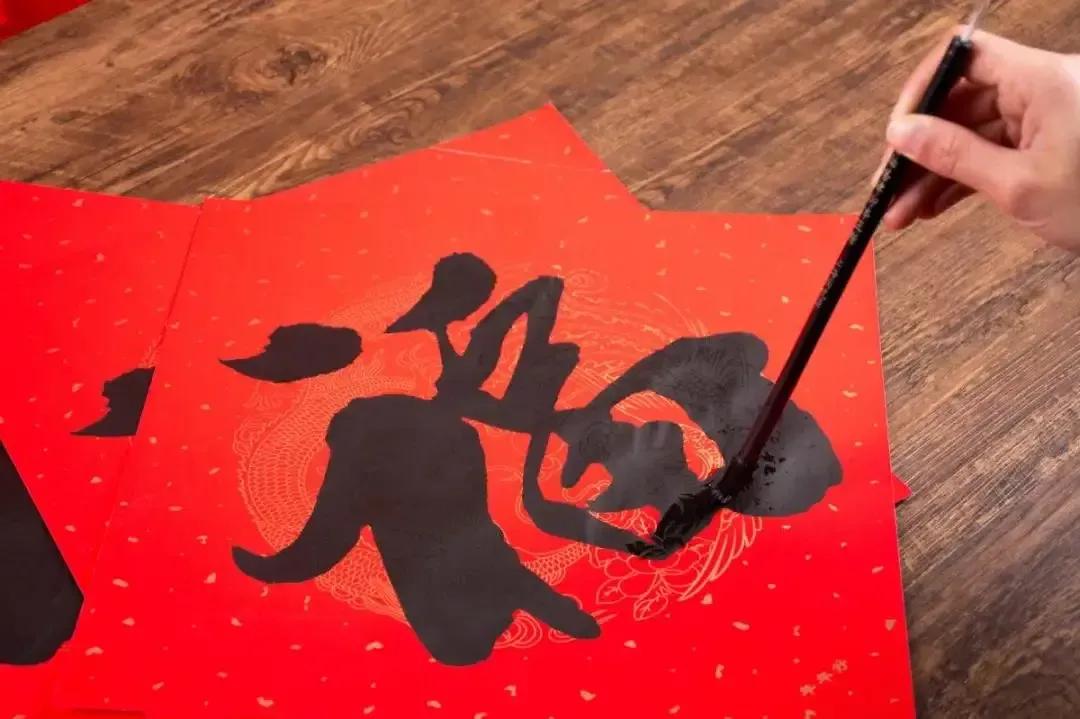 现代诗《幸福》