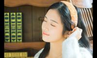 朋友圈无厘头文案搞笑(你连我都不理那你理什么？理发师吗？)
