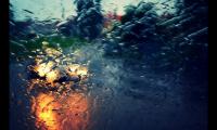 适合雨天发朋友圈的话(雨天发自拍的心情说说句子)