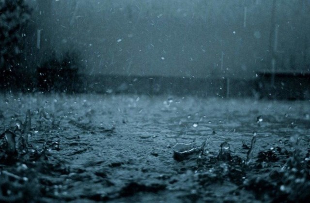 适合下雨天发朋友圈的句子 喜欢雨天的心情说说