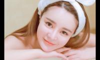 喜得贵子报喜朋友圈说说(生了女儿/儿子怎么发朋友圈)